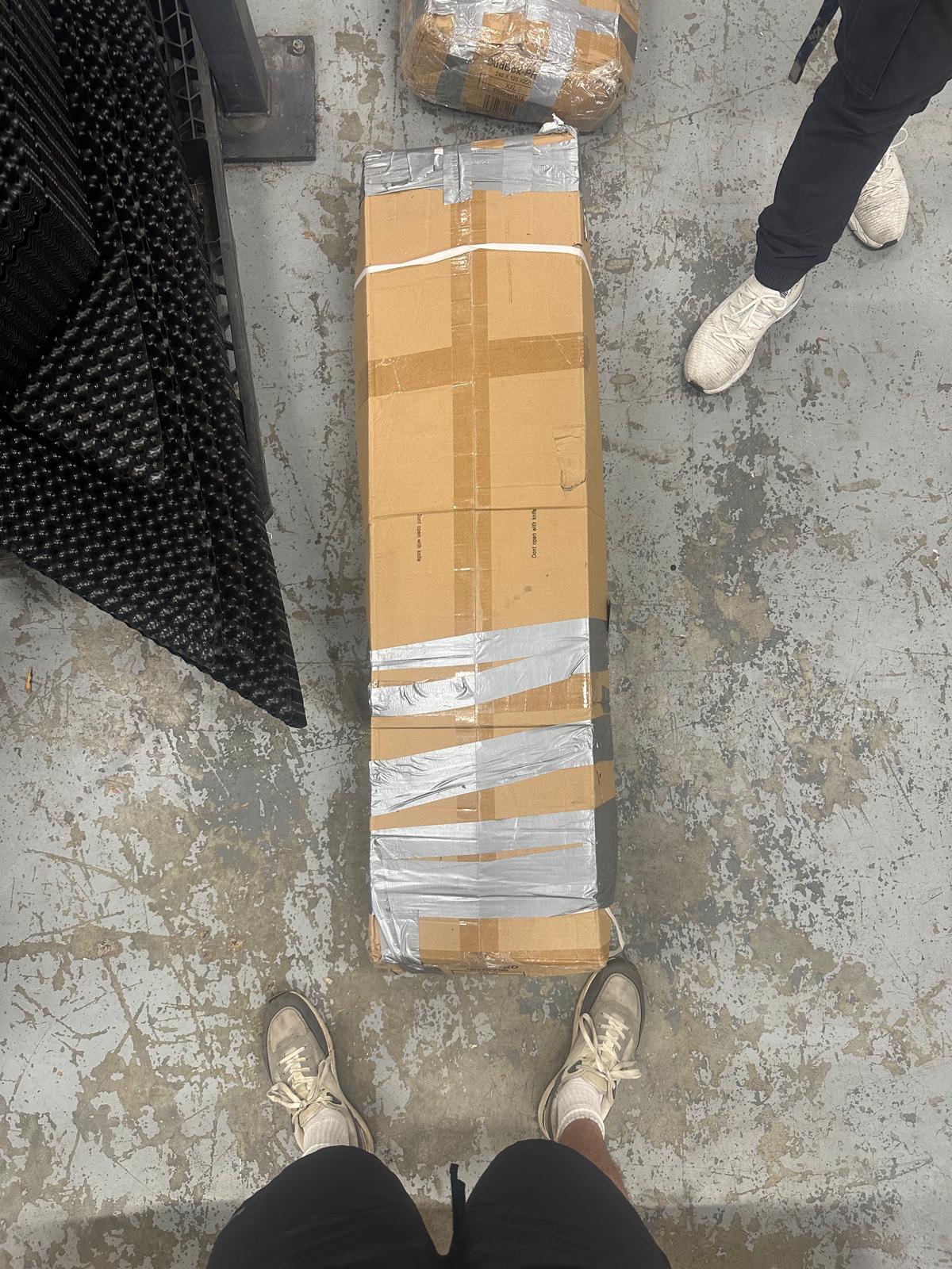 DAÑO DE CAJA - Caja Bud 300 X 150 X 200