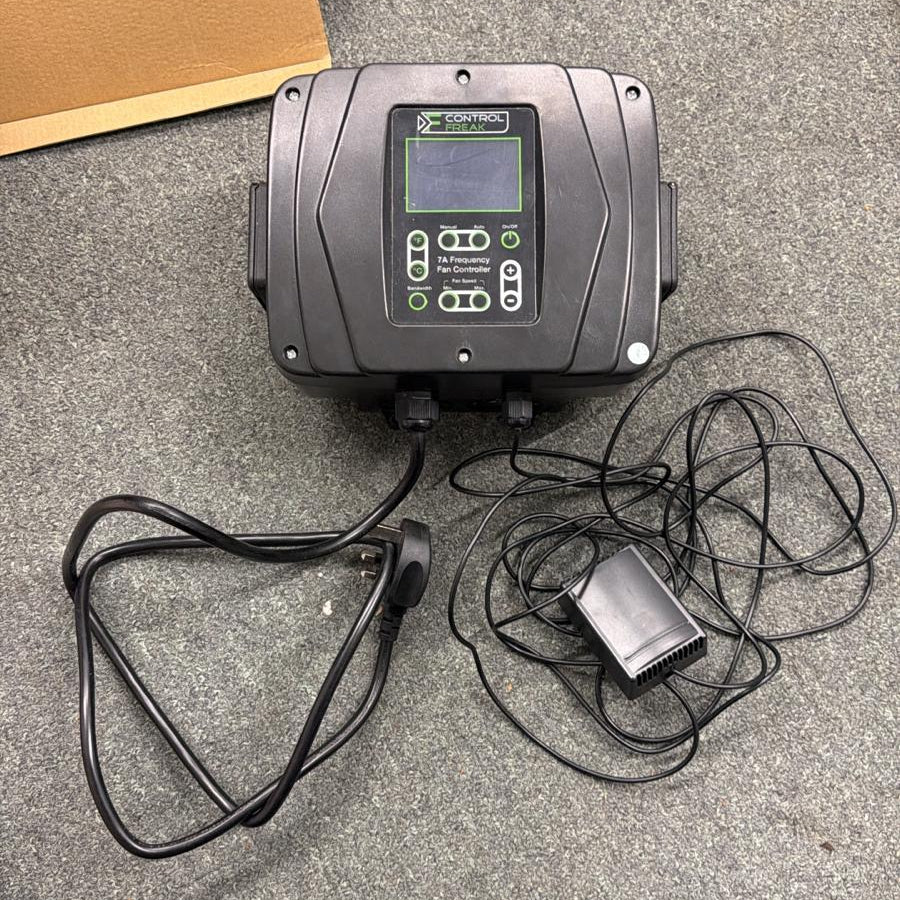 Controladores de frecuencia dinámica Control Freak - 3A