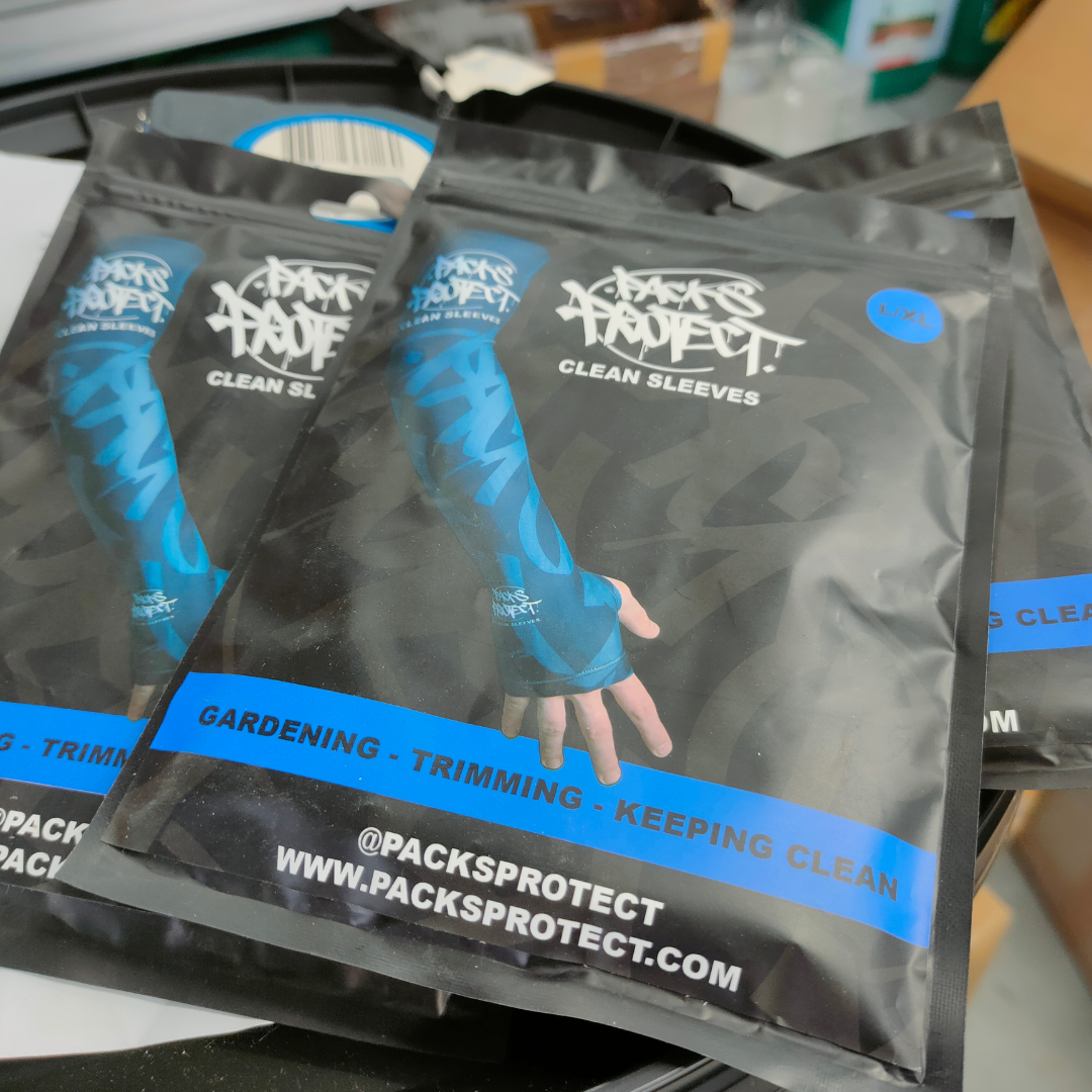 Packs Protect Clean Sleeves