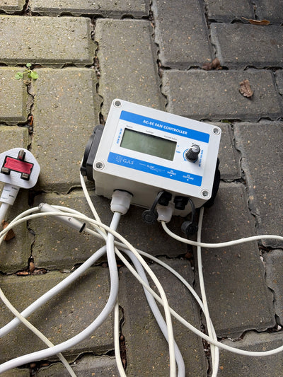 Barely used ac ec digital fan controller (plus new probe)